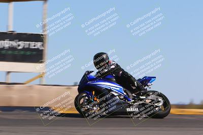 media/Mar-12-2022-SoCal Trackdays (Sat) [[152081554b]]/Turn 9 Side (145pm)/